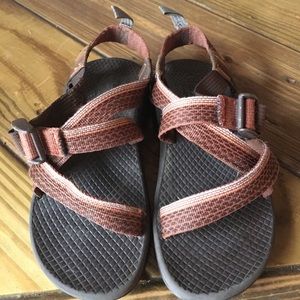 Little boys 13  Chacos